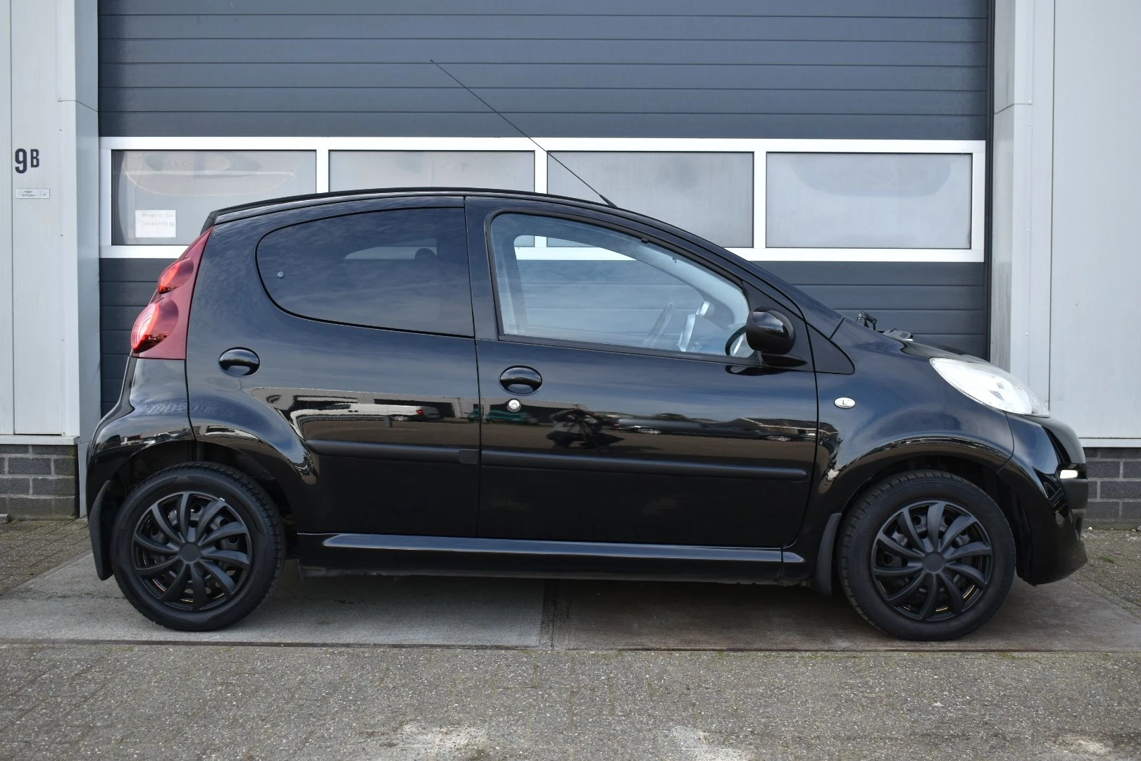 Hoofdafbeelding Peugeot 107