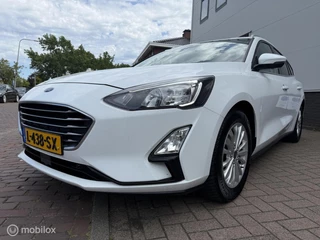 Ford Focus Wagon 1.0 EcoBoost Titanium X Business