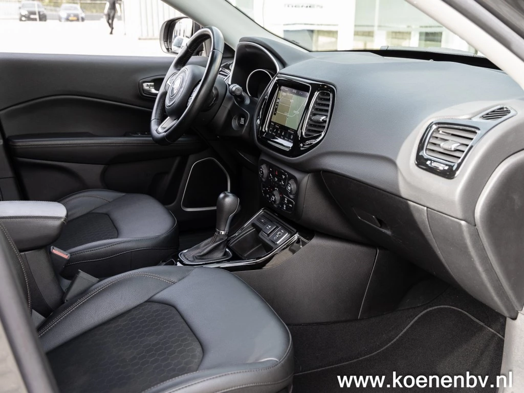 Hoofdafbeelding Jeep Compass