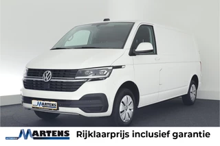 Hoofdafbeelding Volkswagen Transporter Volkswagen Transporter 2.0 TDI 150pk DSG L2H1 30 Highline LED Trekhaak Camera Standkachel Navigatie Stoelverwarming