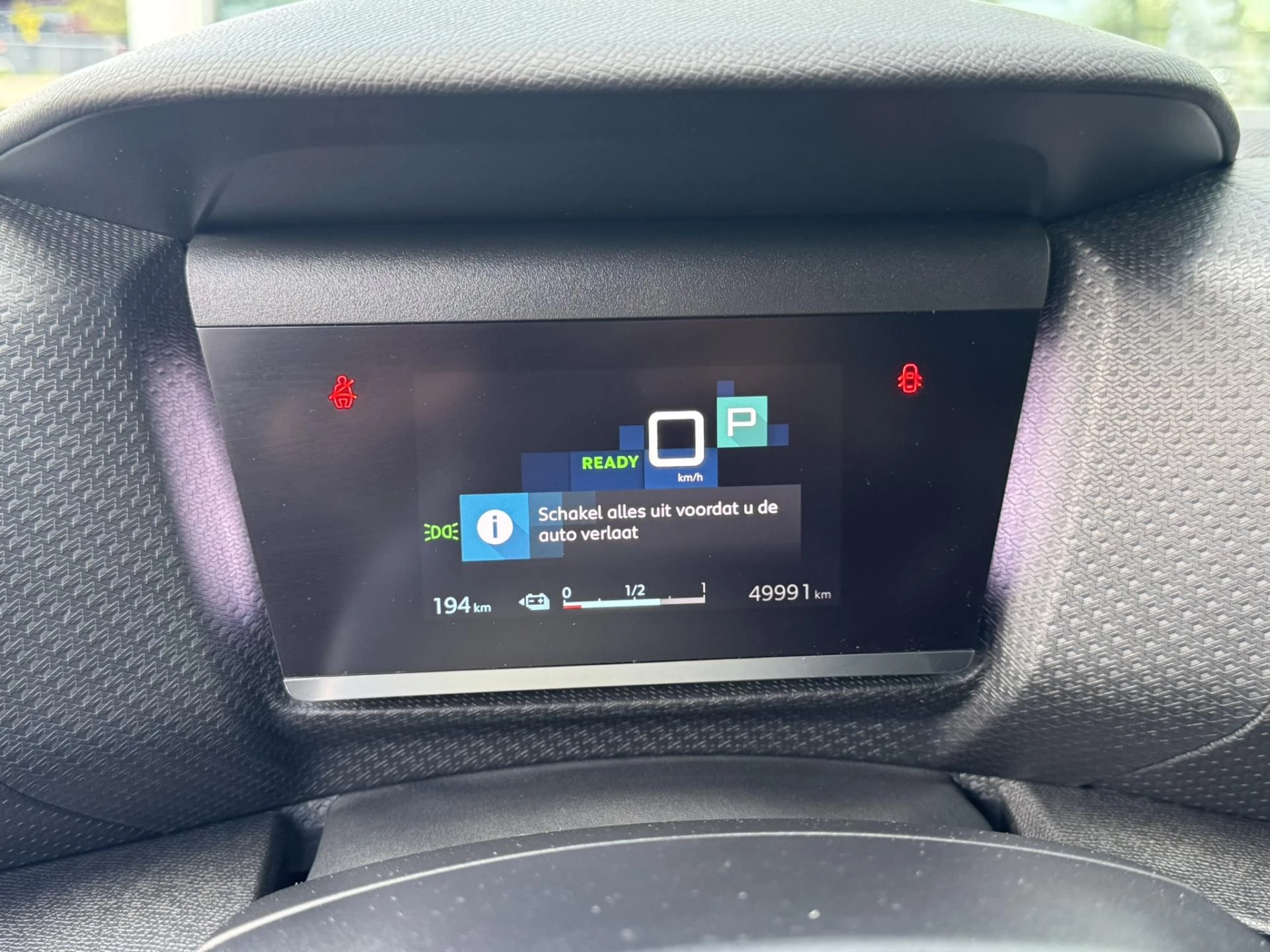 Hoofdafbeelding Citroën ë-C4
