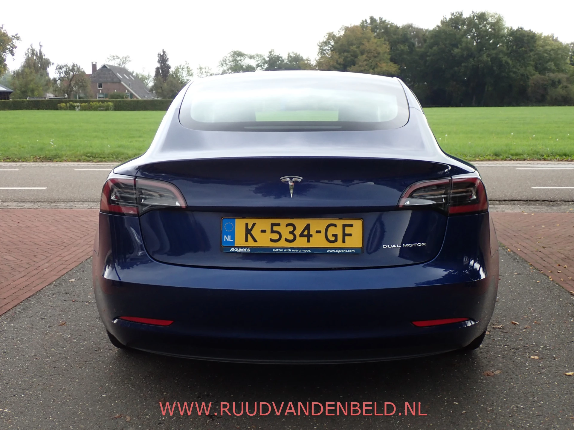 Hoofdafbeelding Tesla Model 3