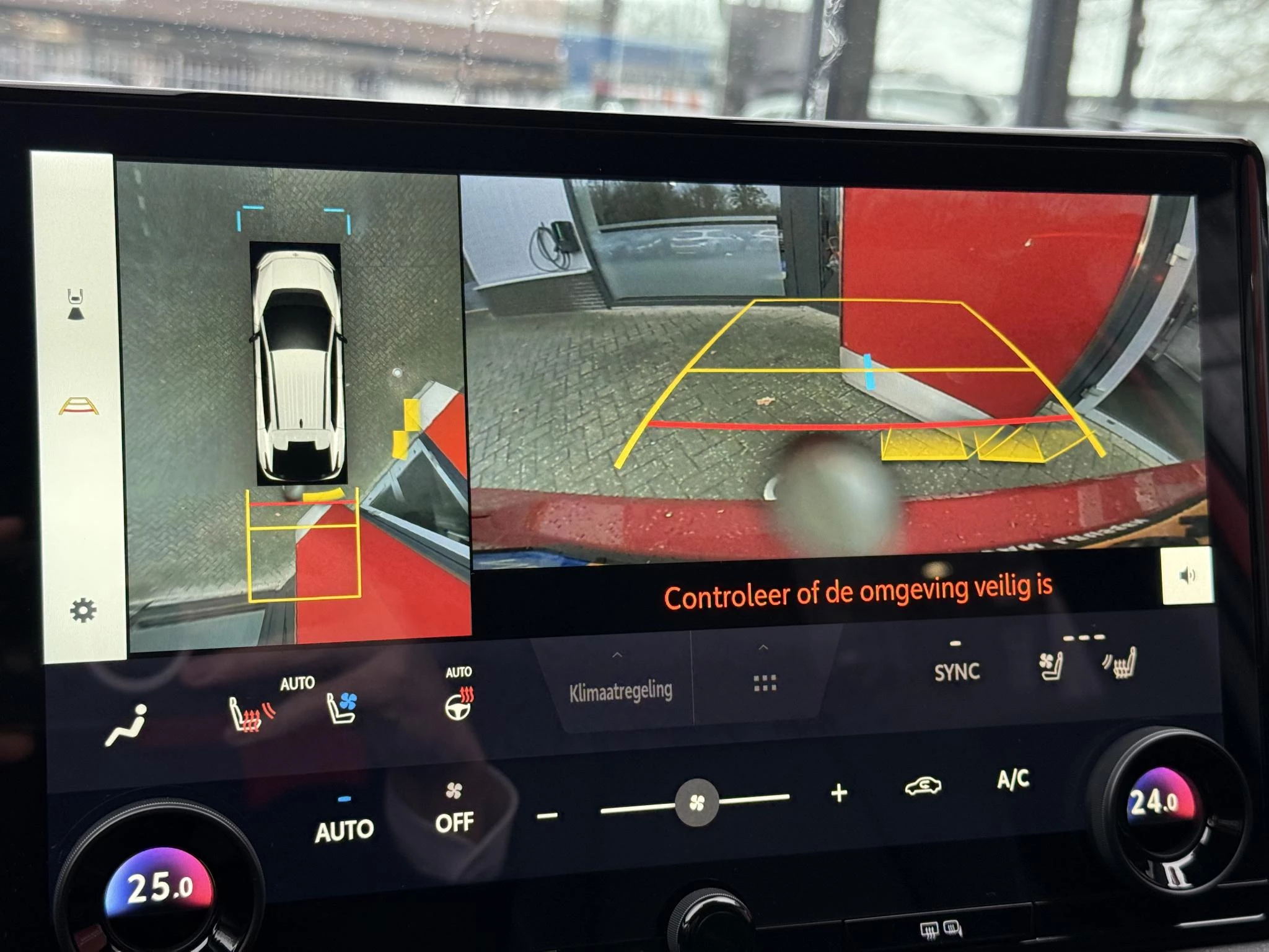 Hoofdafbeelding Toyota bZ4X