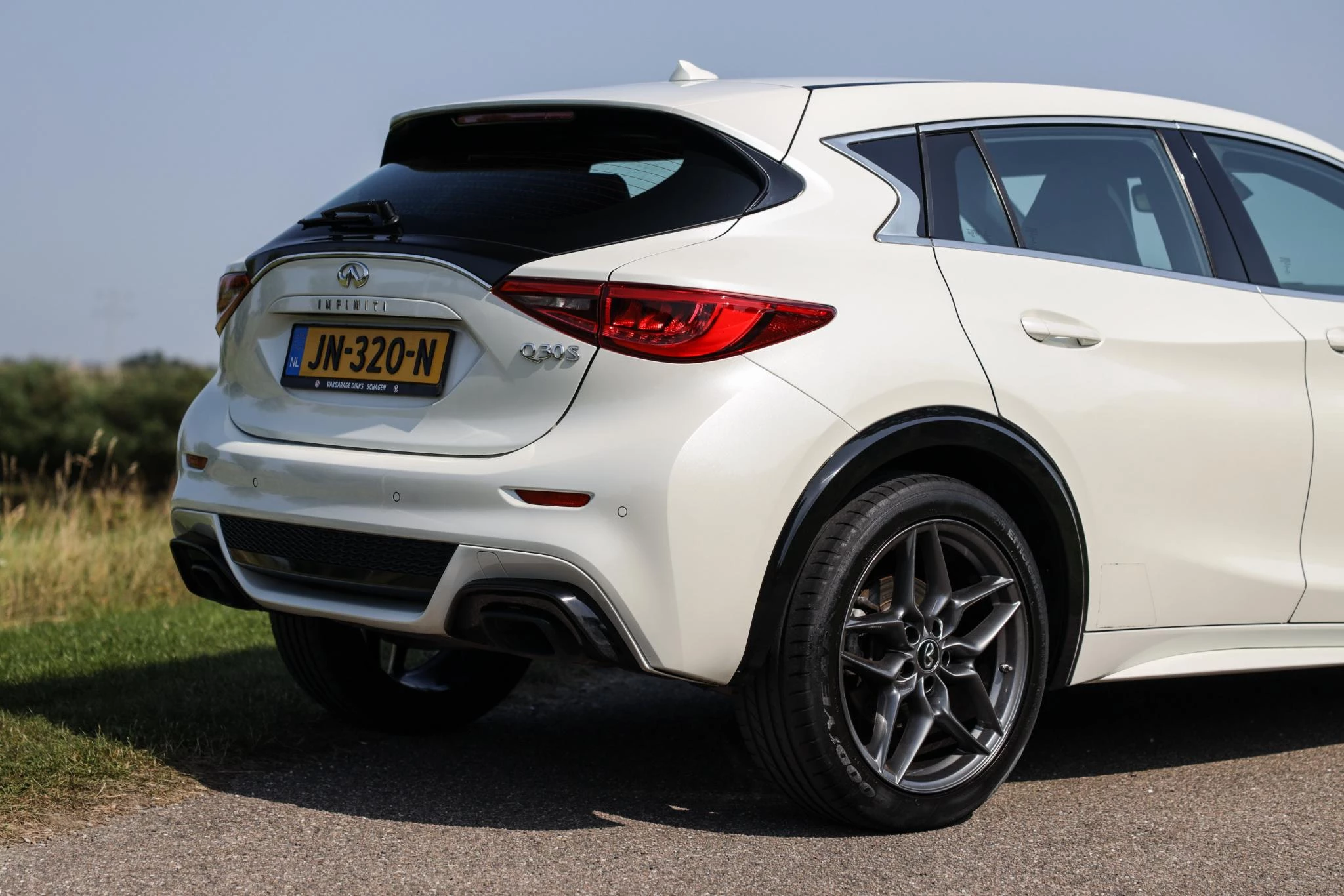 Hoofdafbeelding Infiniti Q