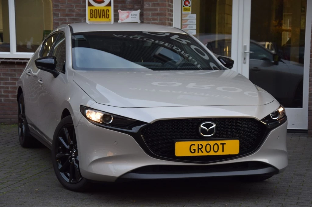 Hoofdafbeelding Mazda 3