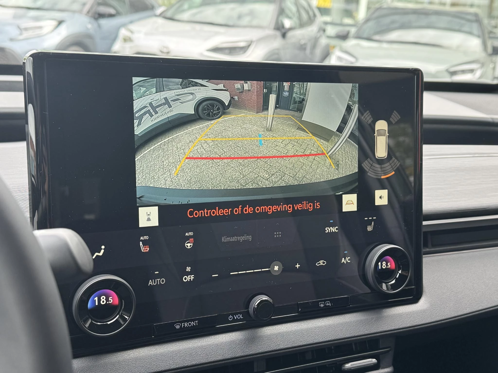 Hoofdafbeelding Toyota C-HR+