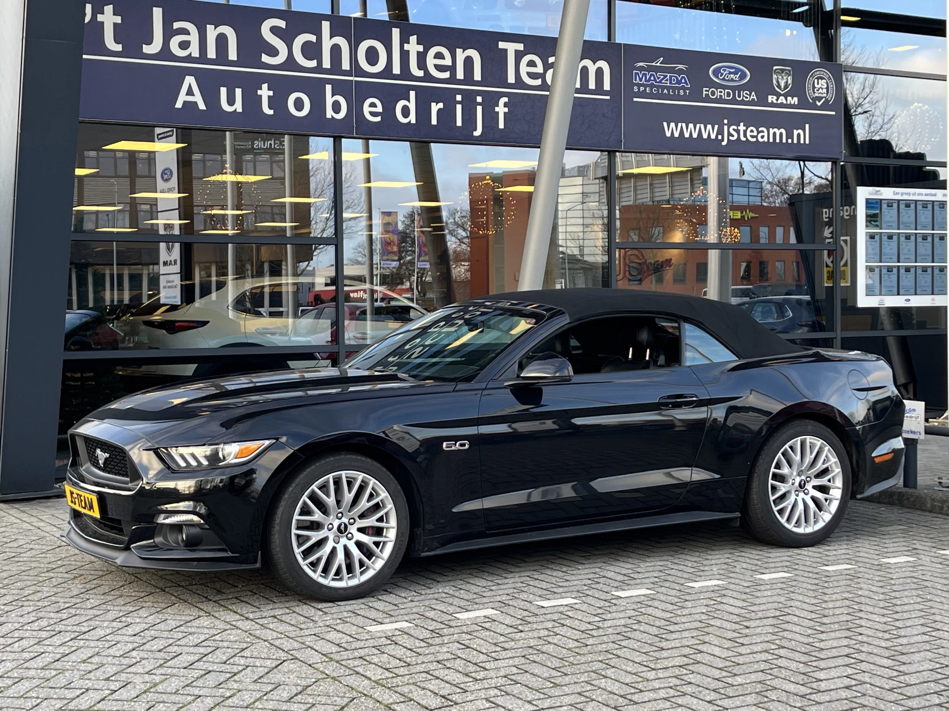 Hoofdafbeelding Ford Mustang