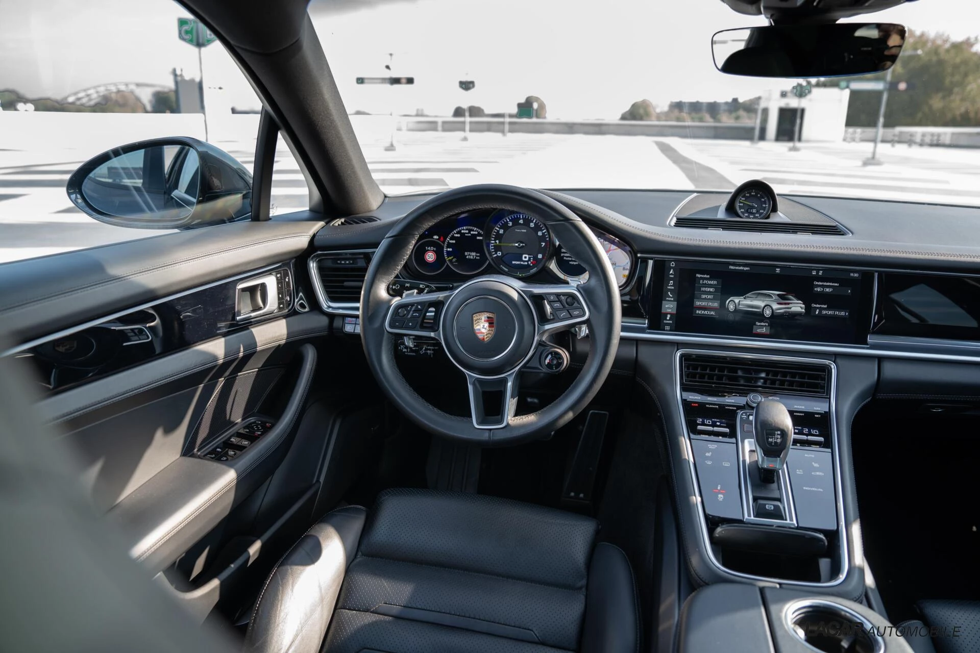 Hoofdafbeelding Porsche Panamera