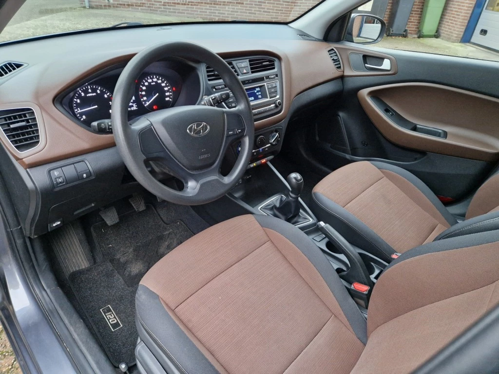 Hoofdafbeelding Hyundai i20