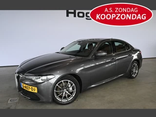 Alfa Romeo Giulia 2.2 Super Automaat Ecc Navigatie Cruise Control Rijklaarprijs Inruil Mogelijk!