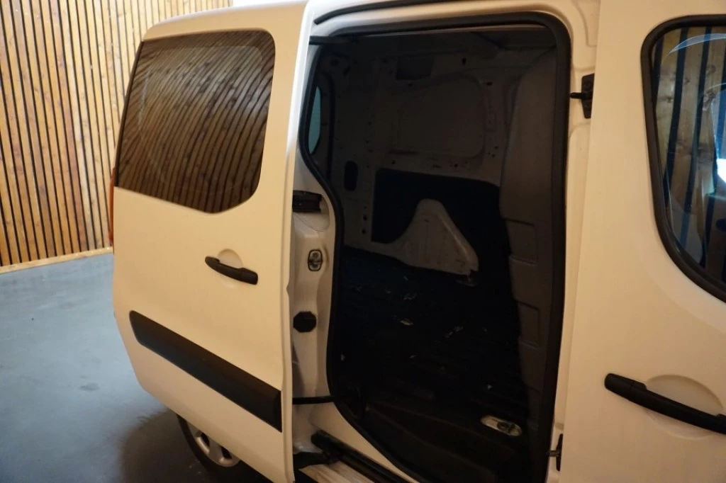 Hoofdafbeelding Peugeot Partner