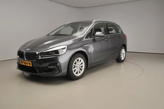 BMW 2 Serie Active Tourer 218i | LED | Navigatie | Sportstoelen | Chrome line | Clima | Alu 16 inch