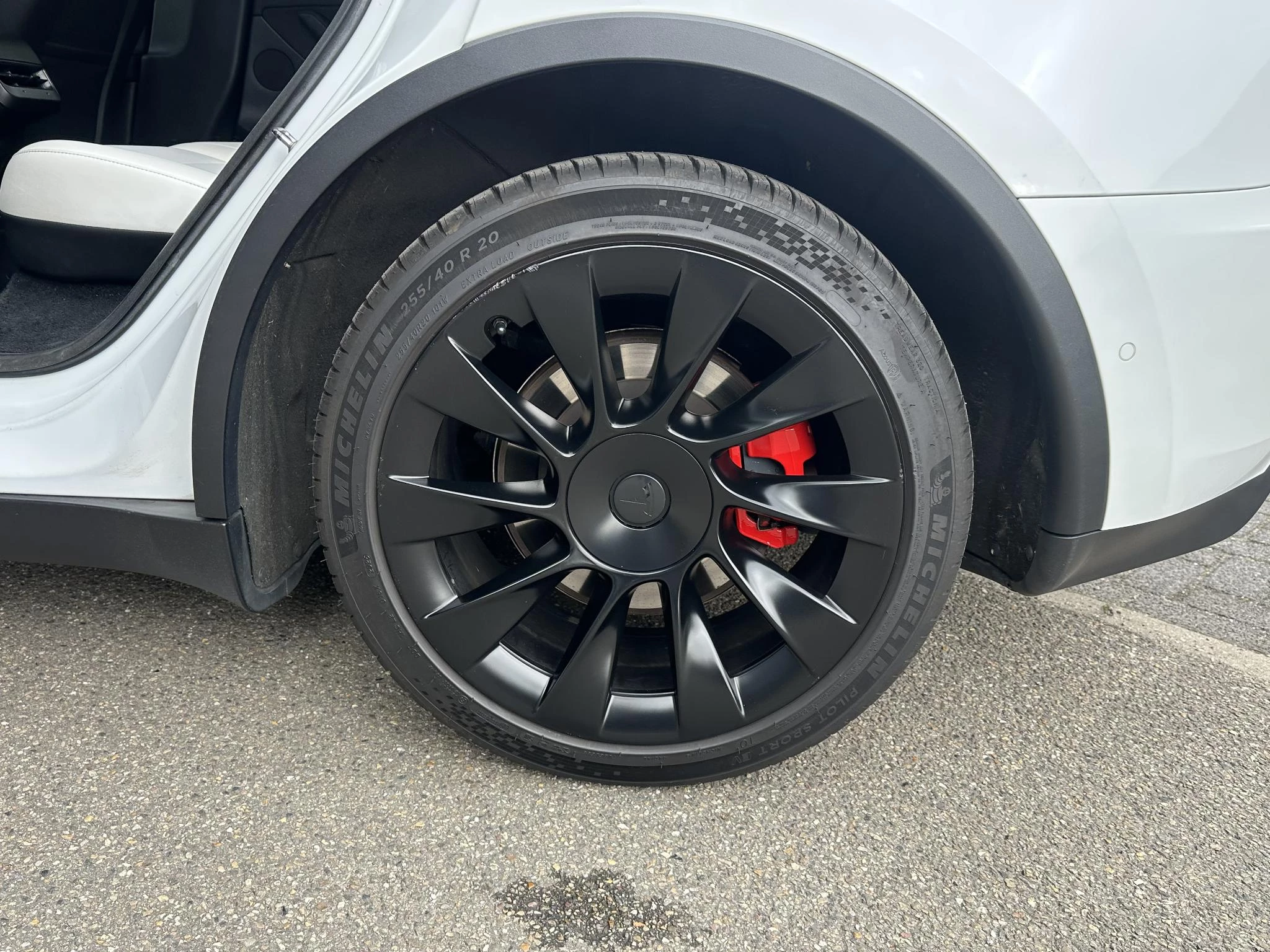 Hoofdafbeelding Tesla Model Y