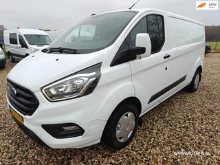 Ford Transit Custom 300 2.0 TDCI L2H1 Euro 6 , Camera , navi , apk okt 2026 , Distributie vervangen , nette bus.
