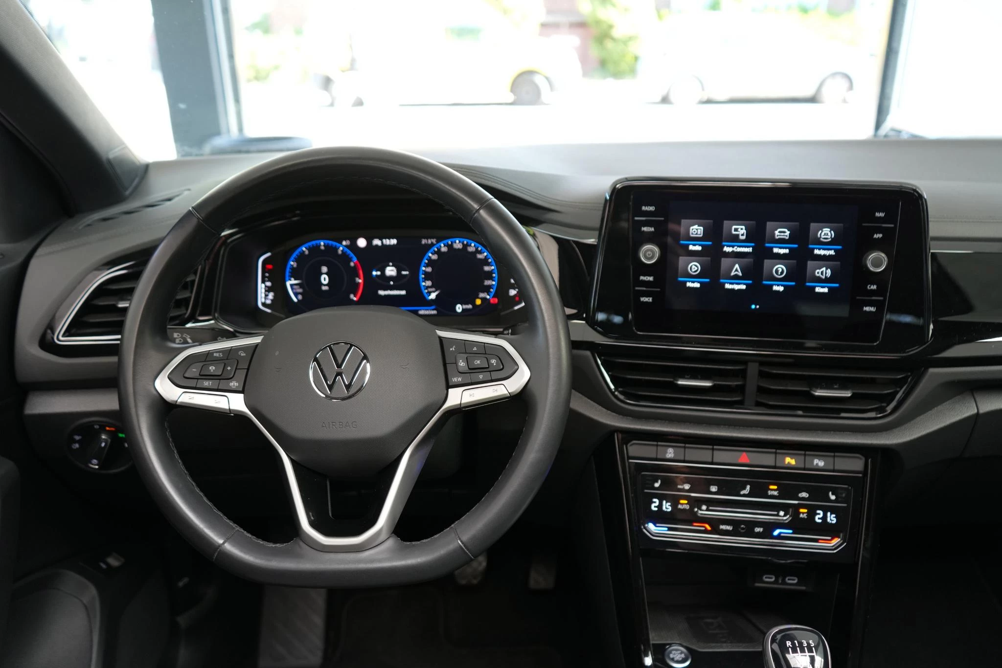Hoofdafbeelding Volkswagen T-Roc