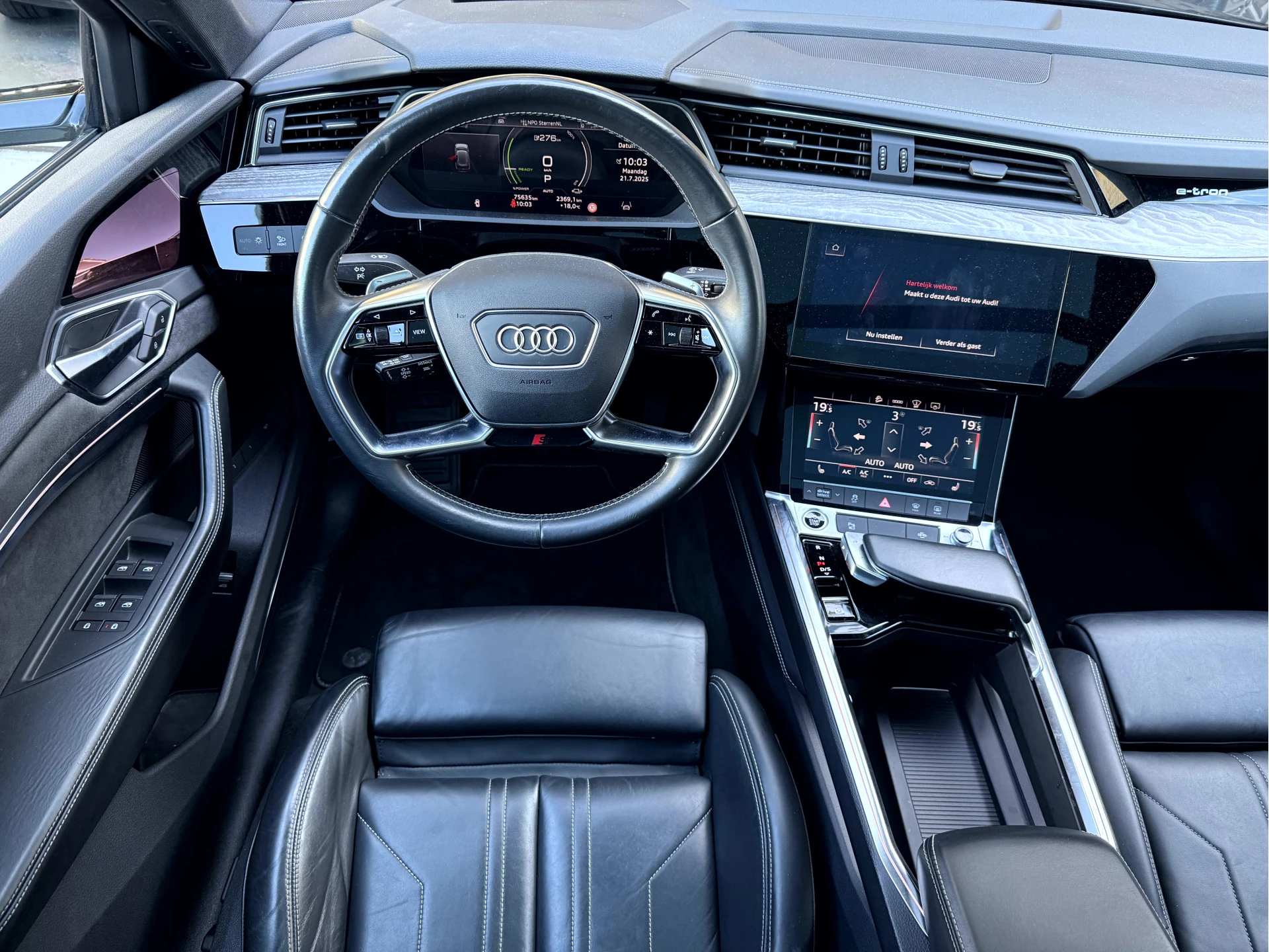 Hoofdafbeelding Audi e-tron
