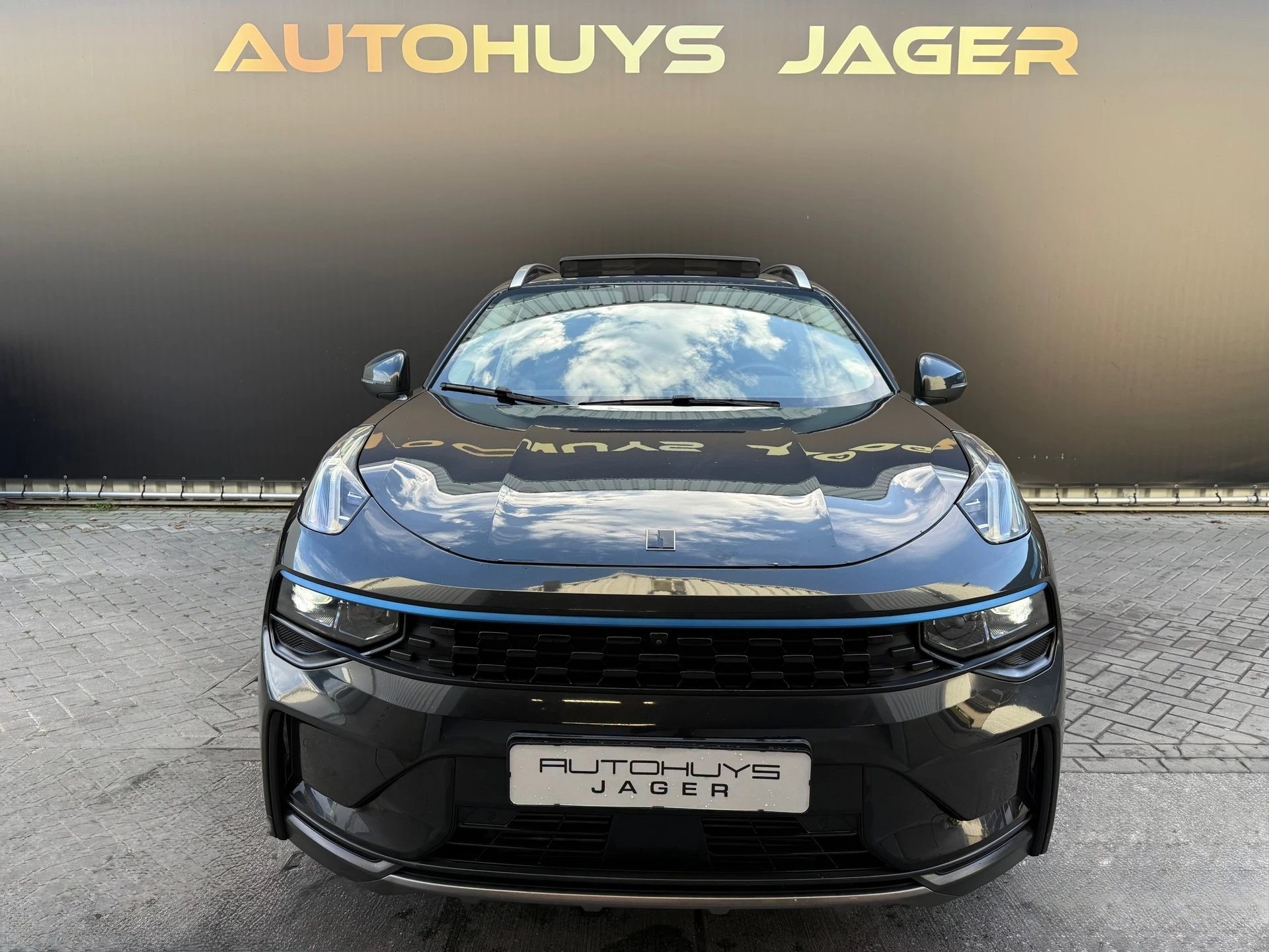 Hoofdafbeelding Lynk & Co 01