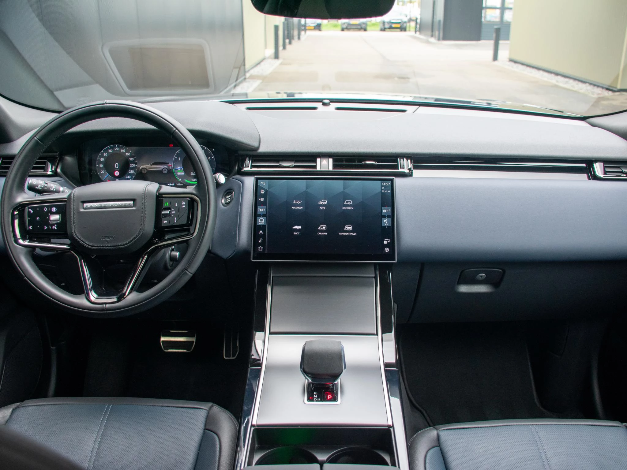 Hoofdafbeelding Land Rover Range Rover Velar