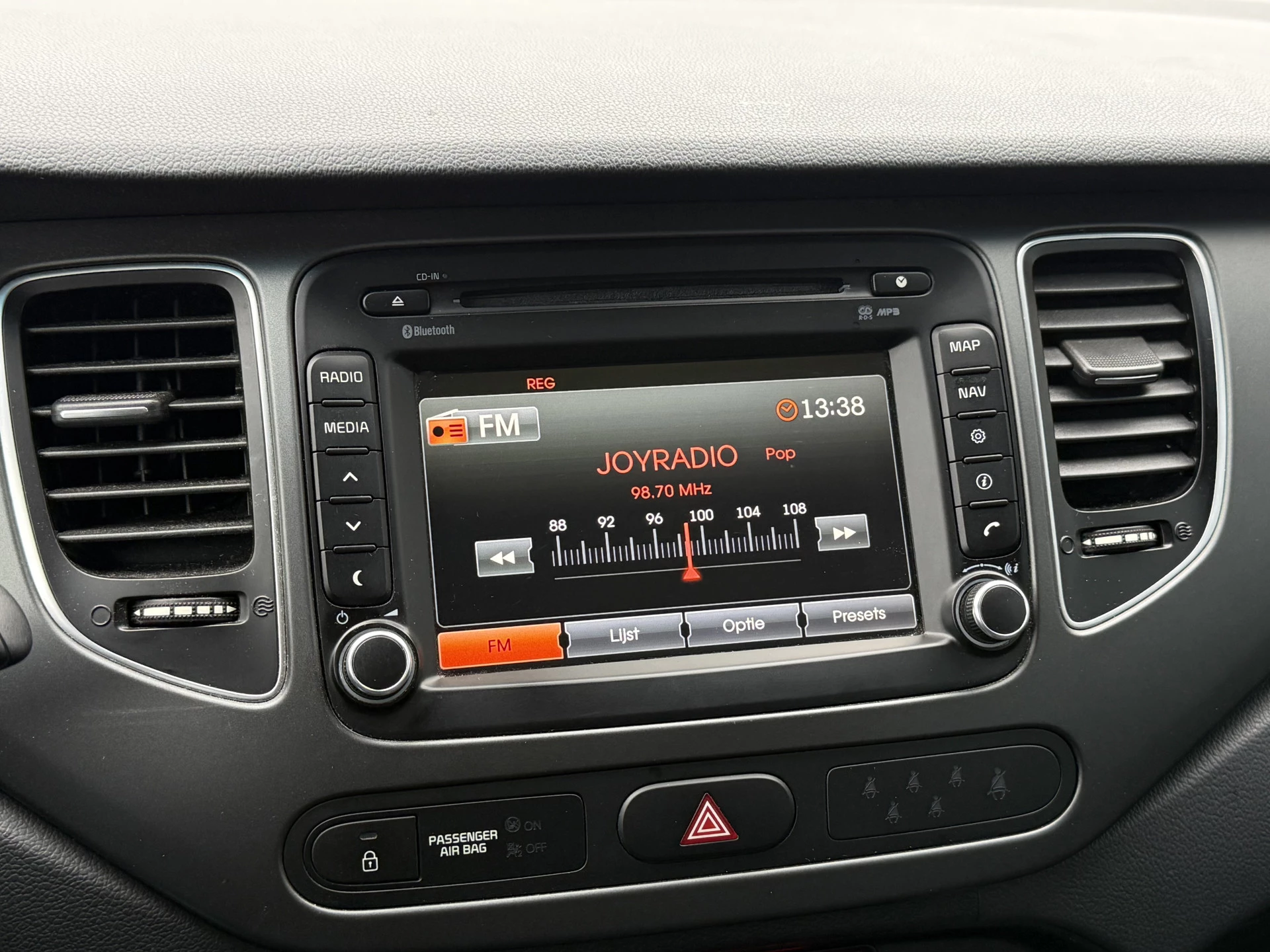 Hoofdafbeelding Kia Carens