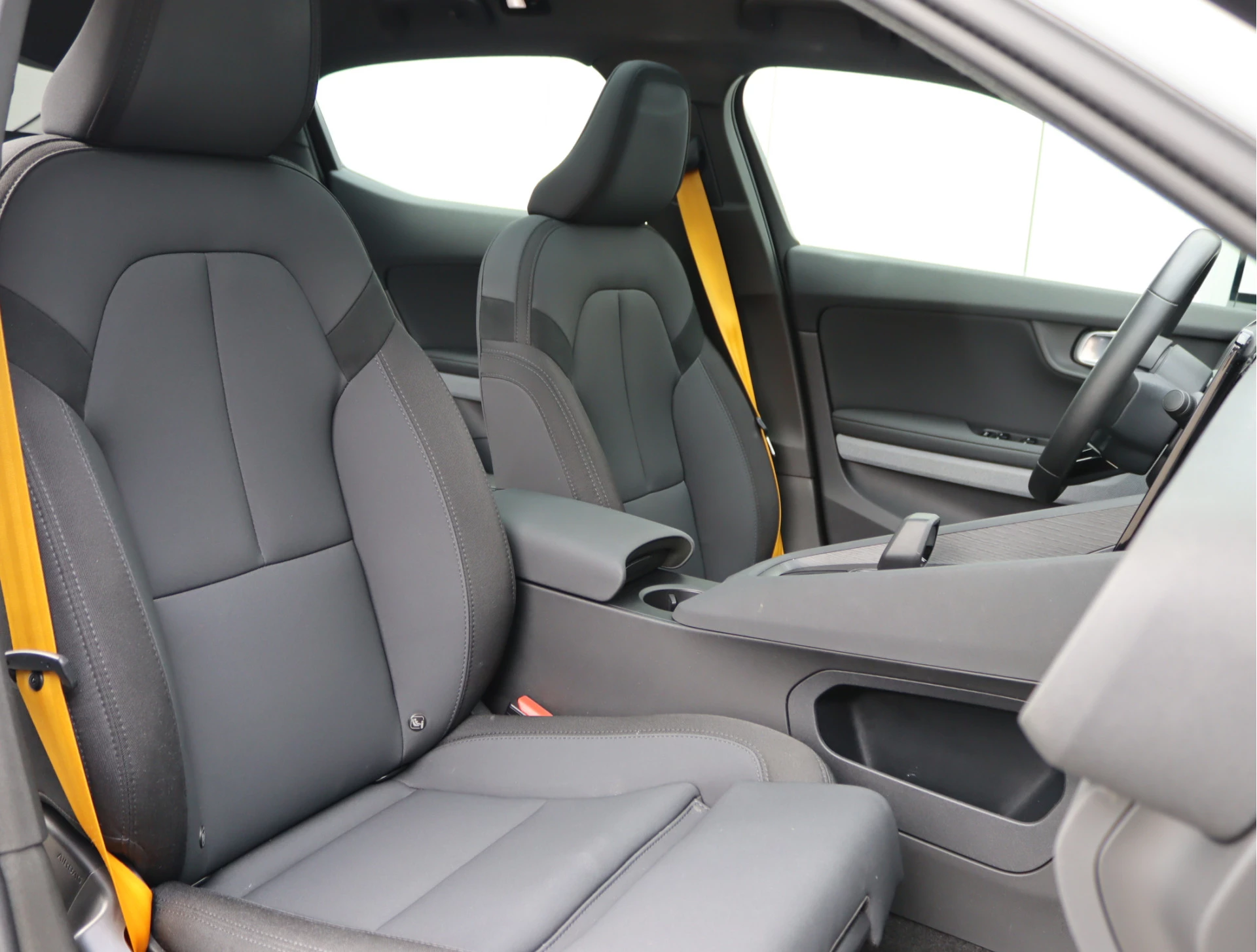 Hoofdafbeelding Polestar 2