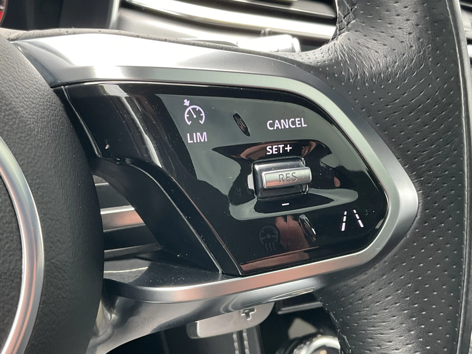 Hoofdafbeelding Jaguar F-PACE