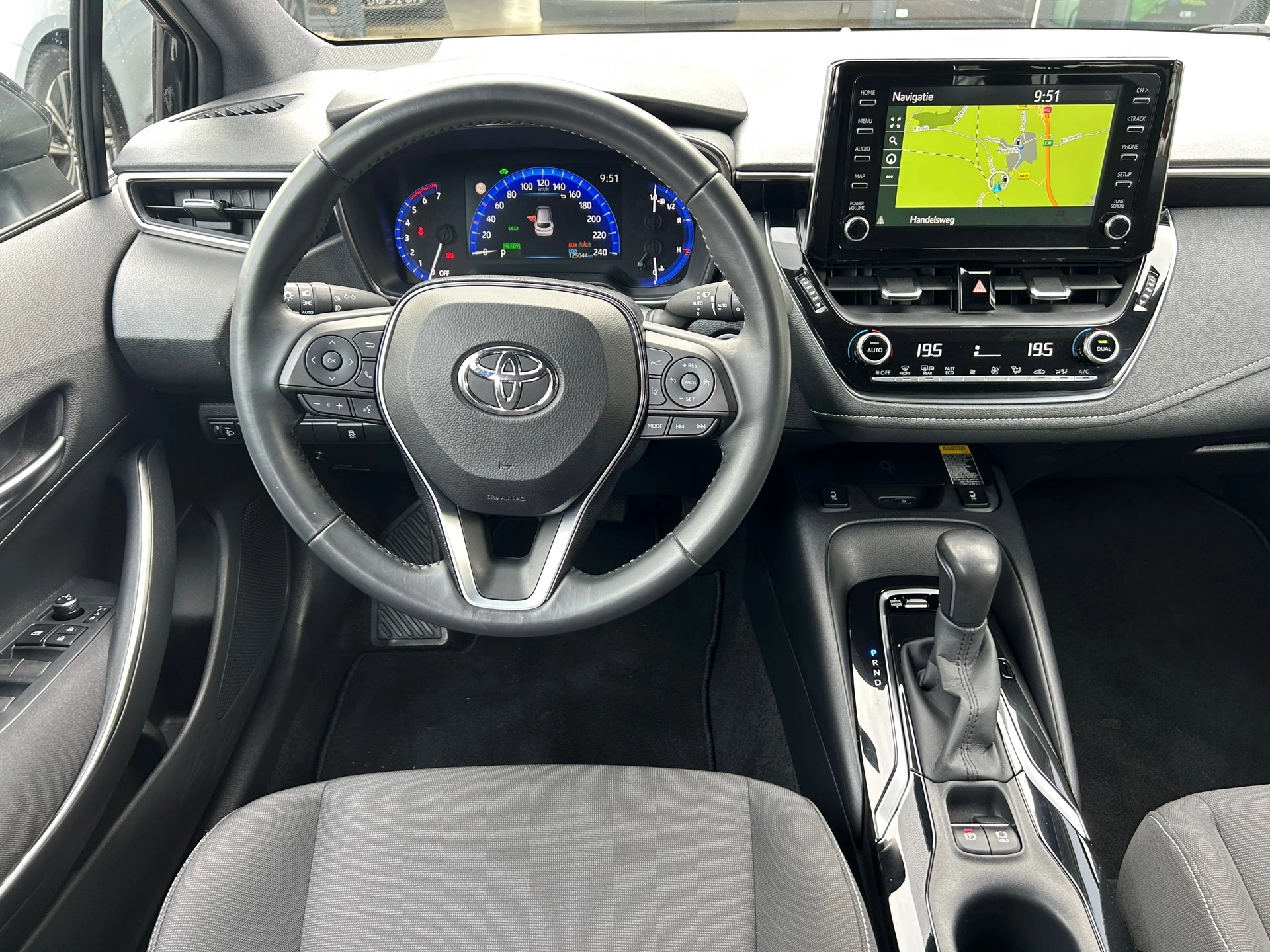 Hoofdafbeelding Toyota Corolla Touring Sports
