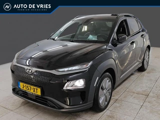 Hyundai Kona EV Fashion Design 64 kWh | SOH 100% | Half leder | Stoelverwarming | Privacy glass