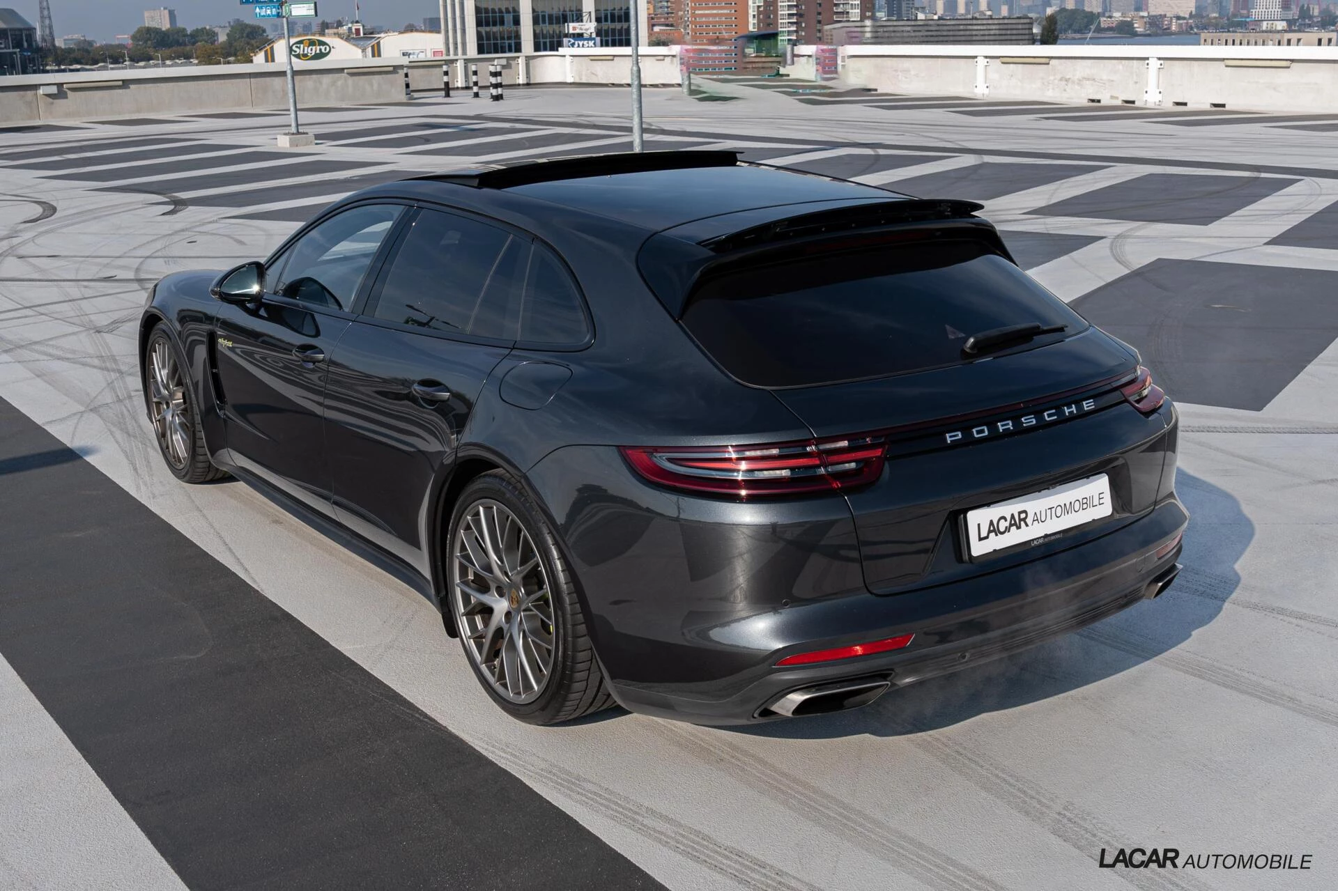 Hoofdafbeelding Porsche Panamera