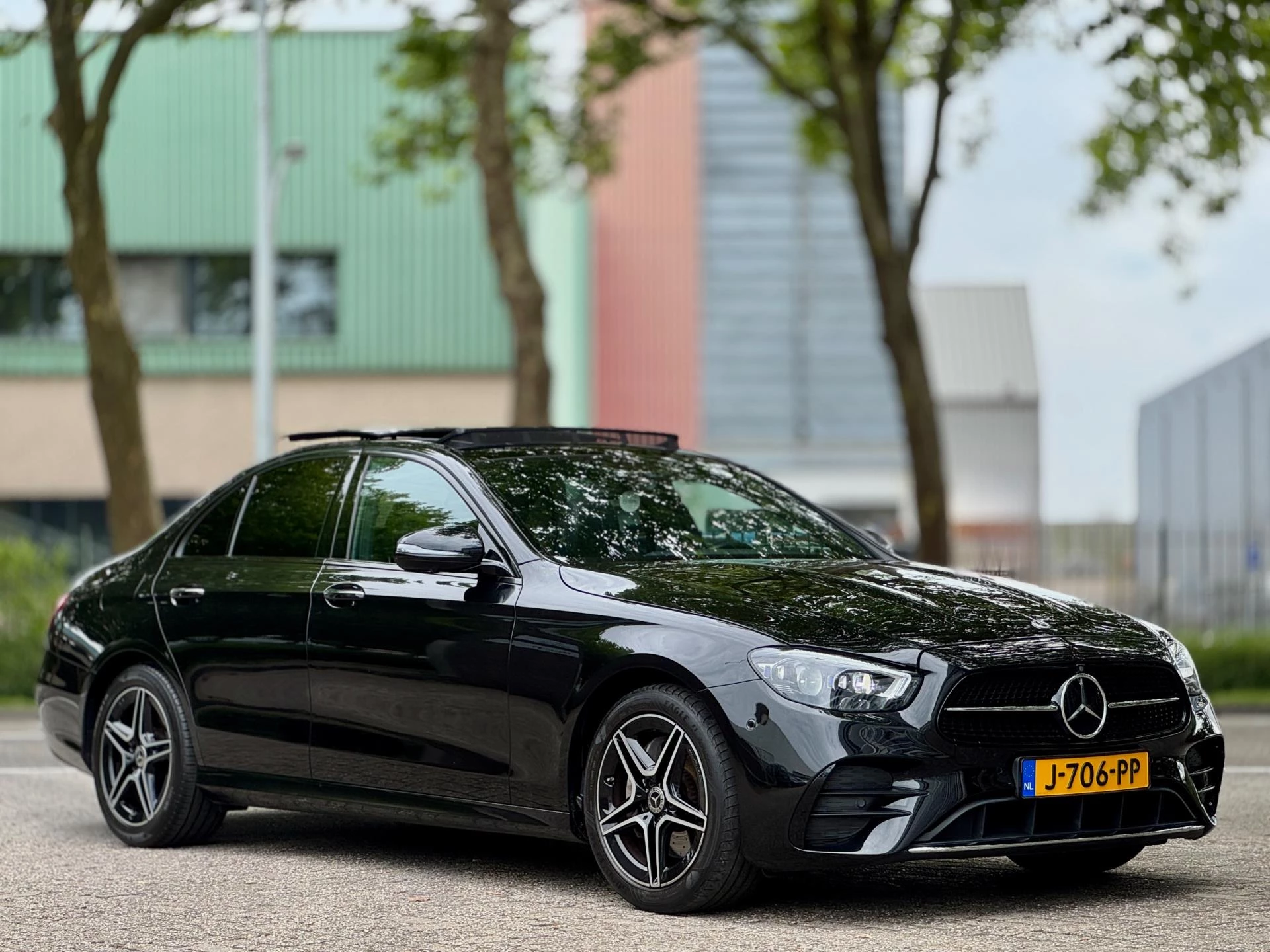 Hoofdafbeelding Mercedes-Benz E-Klasse