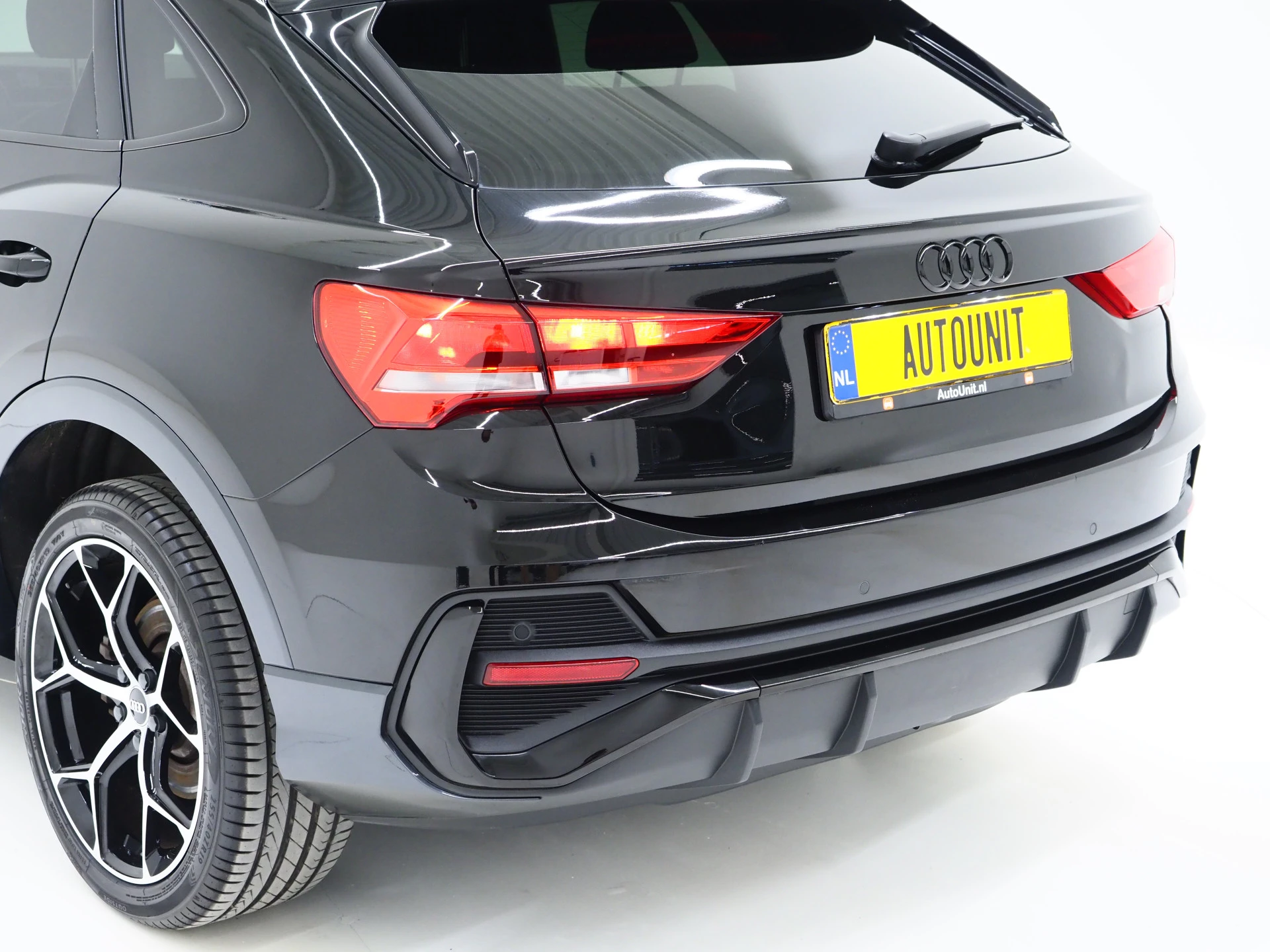 Hoofdafbeelding Audi Q3