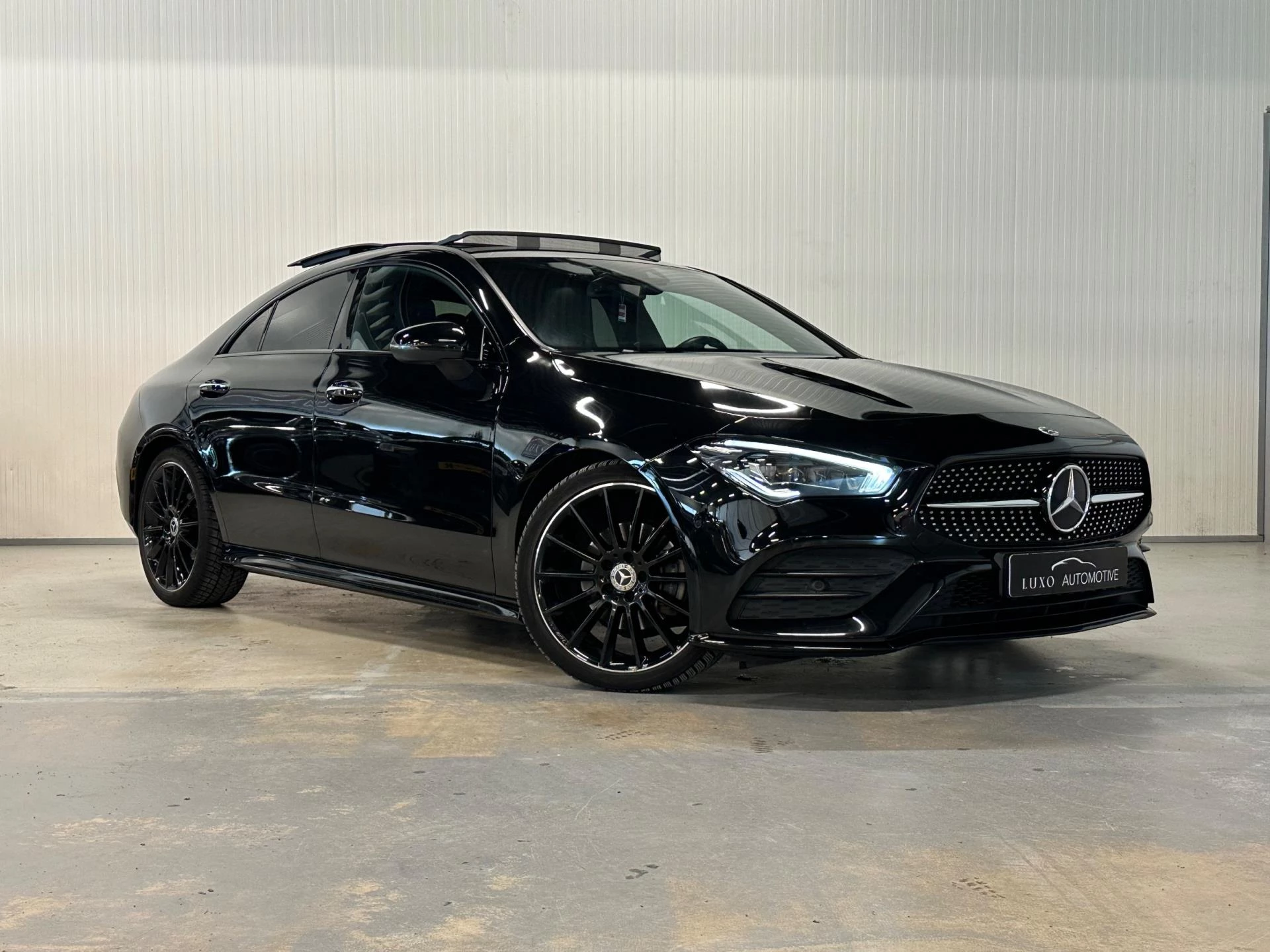 Hoofdafbeelding Mercedes-Benz CLA