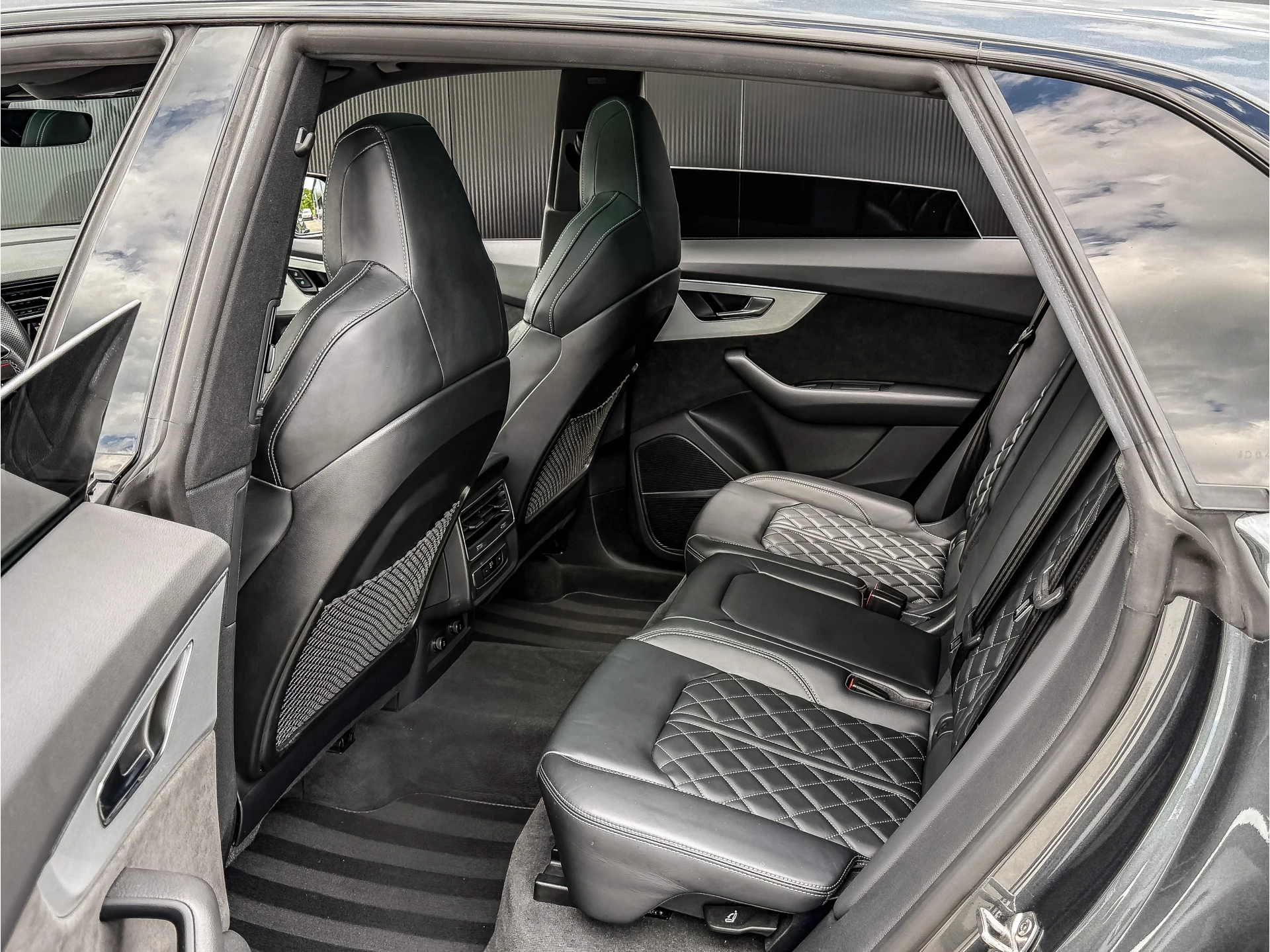 Hoofdafbeelding Audi Q8