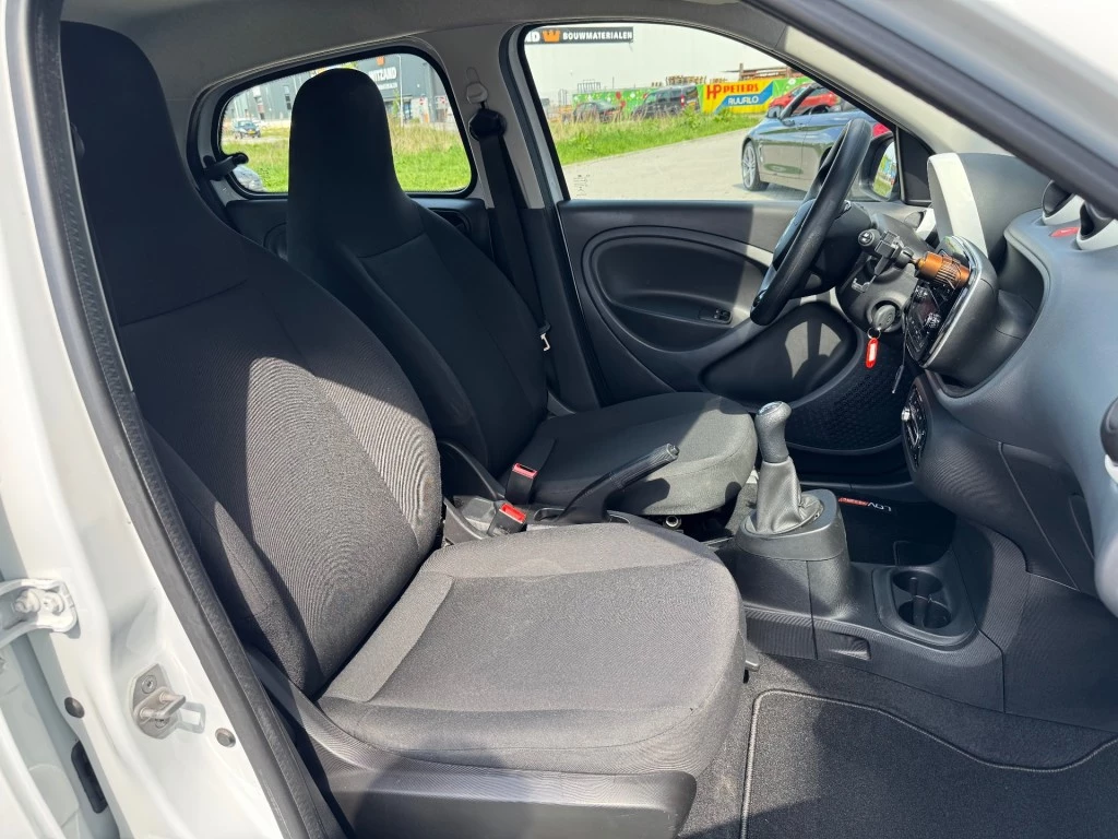 Hoofdafbeelding Smart Forfour