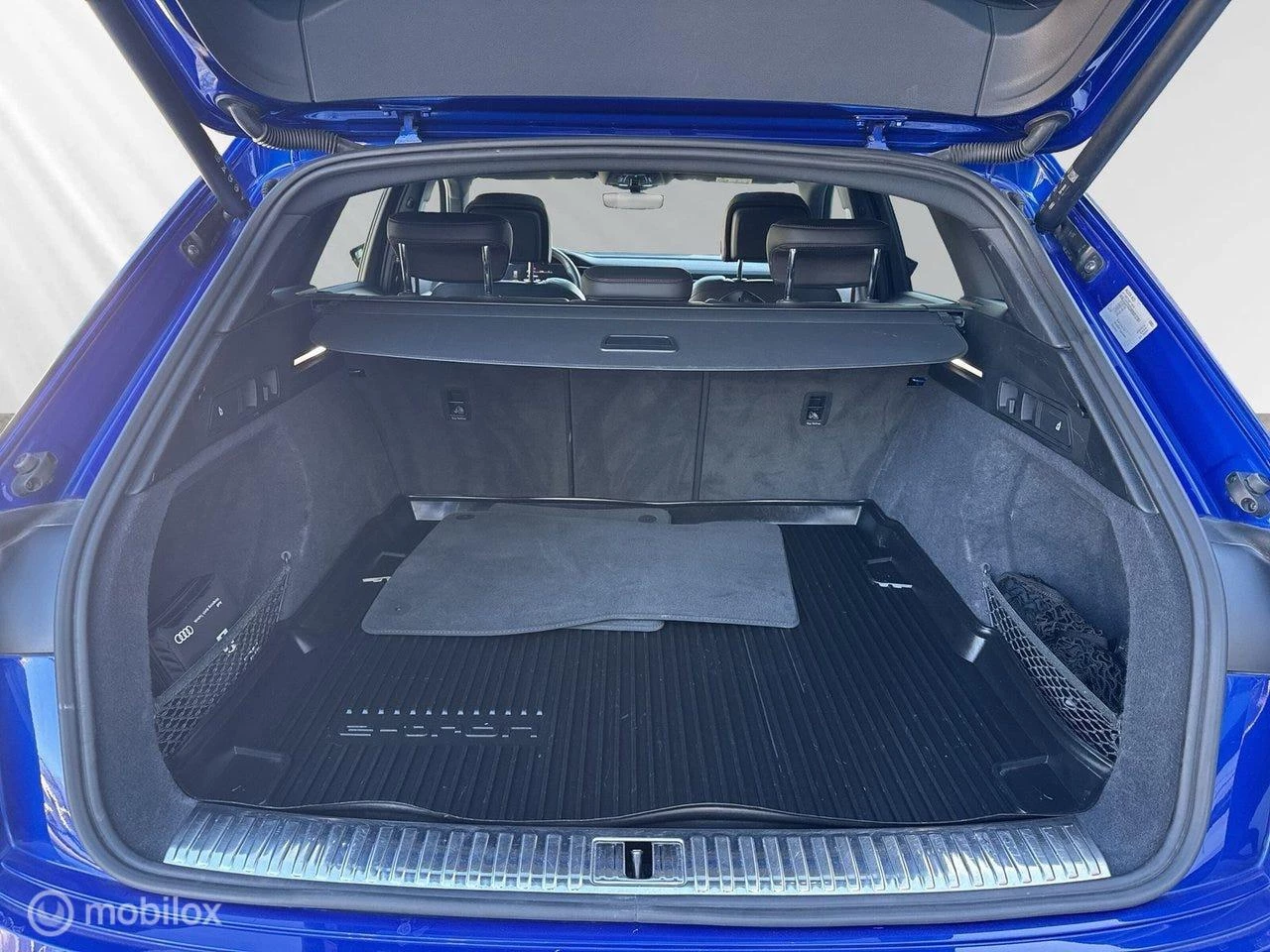 Hoofdafbeelding Audi Q8 e-tron