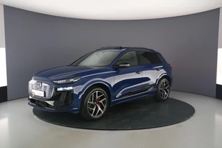 Audi SQ6 e-tron 100 kWh | B&O | Oled | Elektrische voorstoelen | Matrix | ACC | Carplay | 360 Camera | Headup | Ambient light |