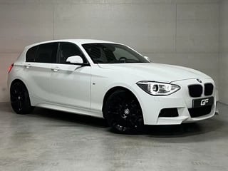 Hoofdafbeelding BMW 1 Serie BMW 1-serie 118i M Sport Navi Cruise PDC 19'' NAP