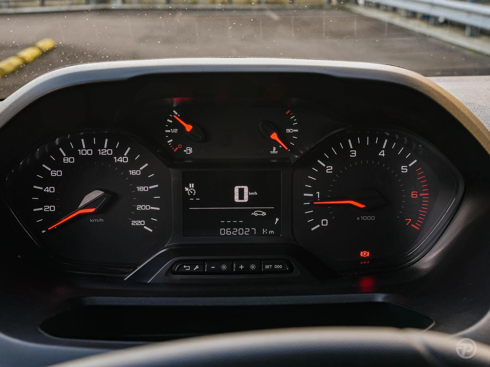 Hoofdafbeelding Peugeot Partner