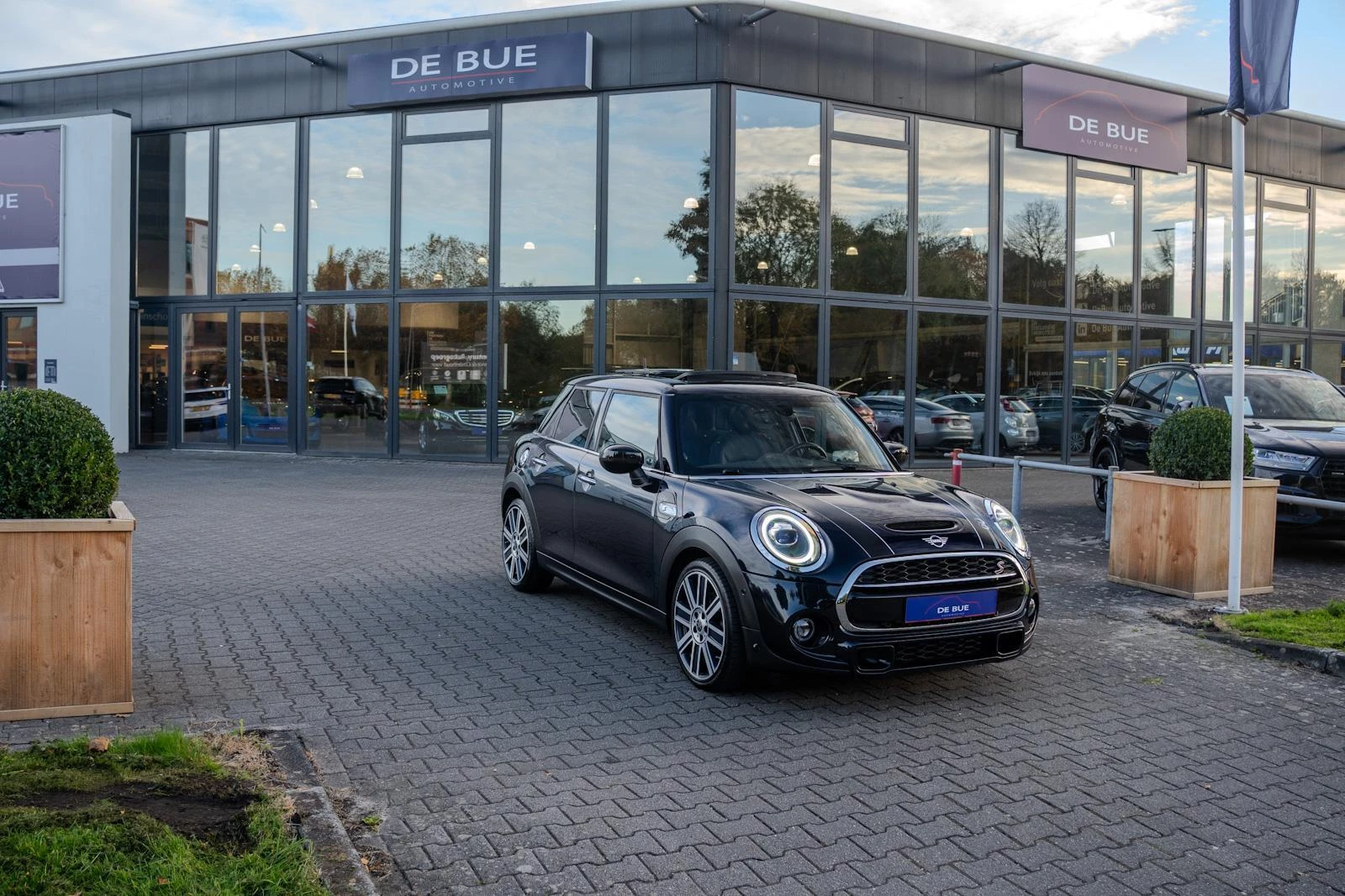 Hoofdafbeelding MINI Cooper S