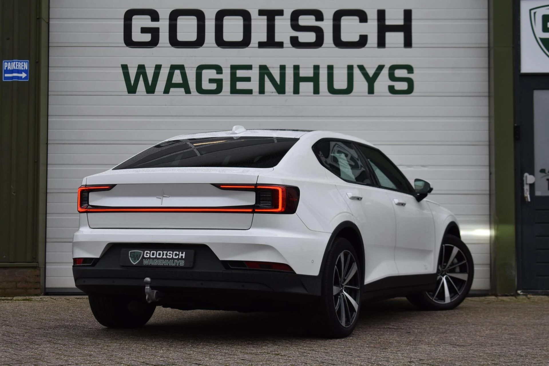 Hoofdafbeelding Polestar 2