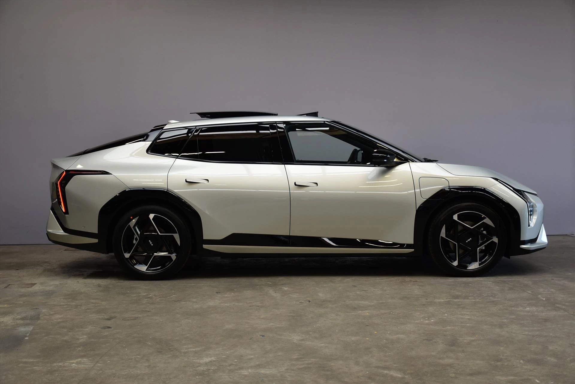 Hoofdafbeelding Kia EV4