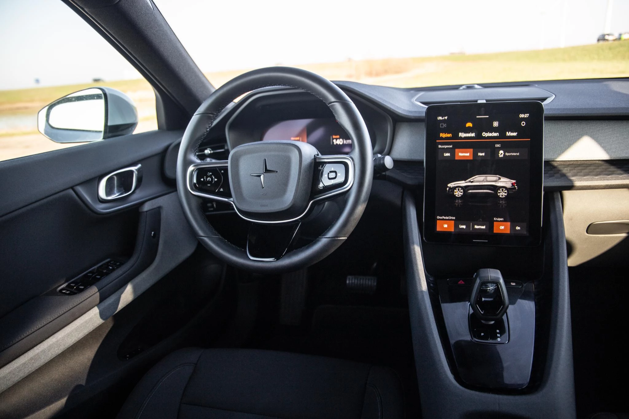 Hoofdafbeelding Polestar 2