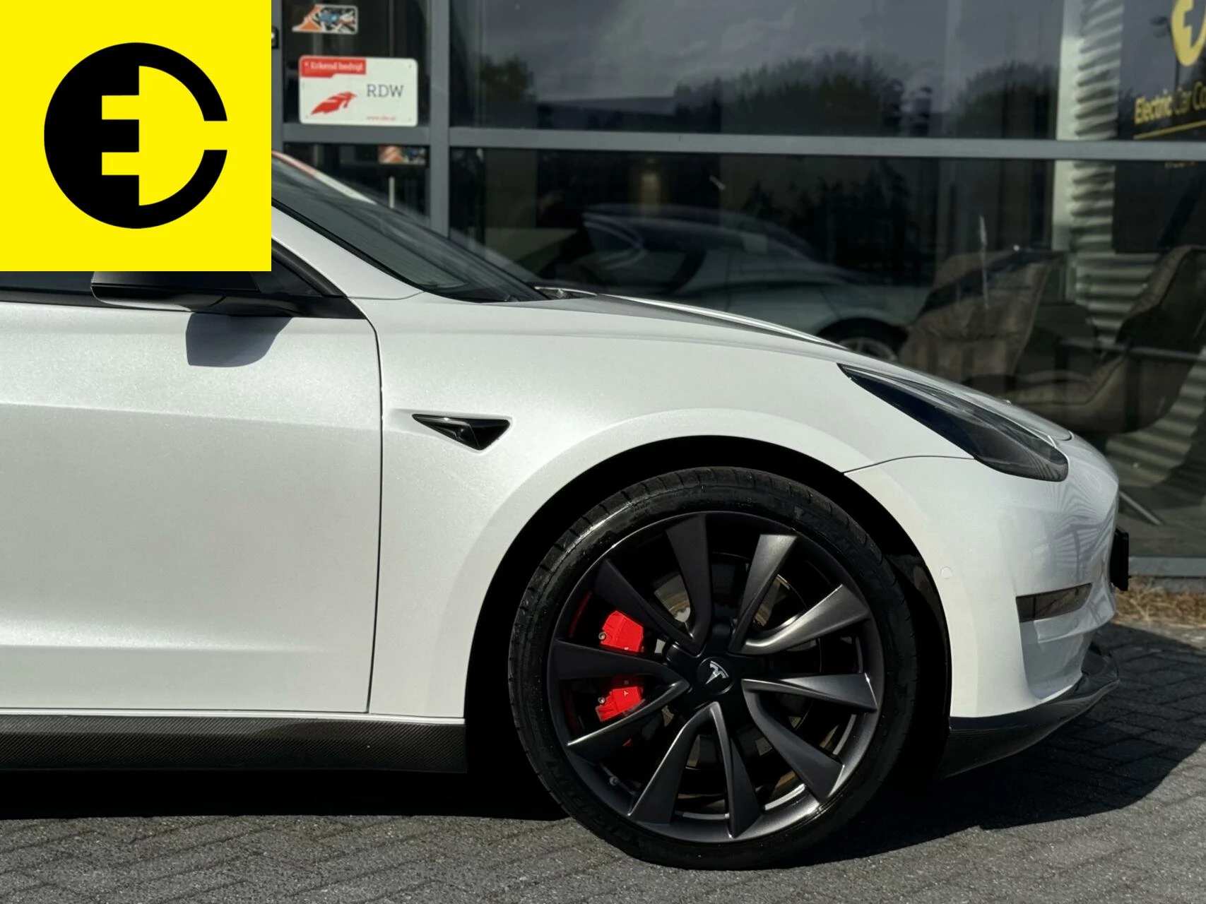 Hoofdafbeelding Tesla Model 3