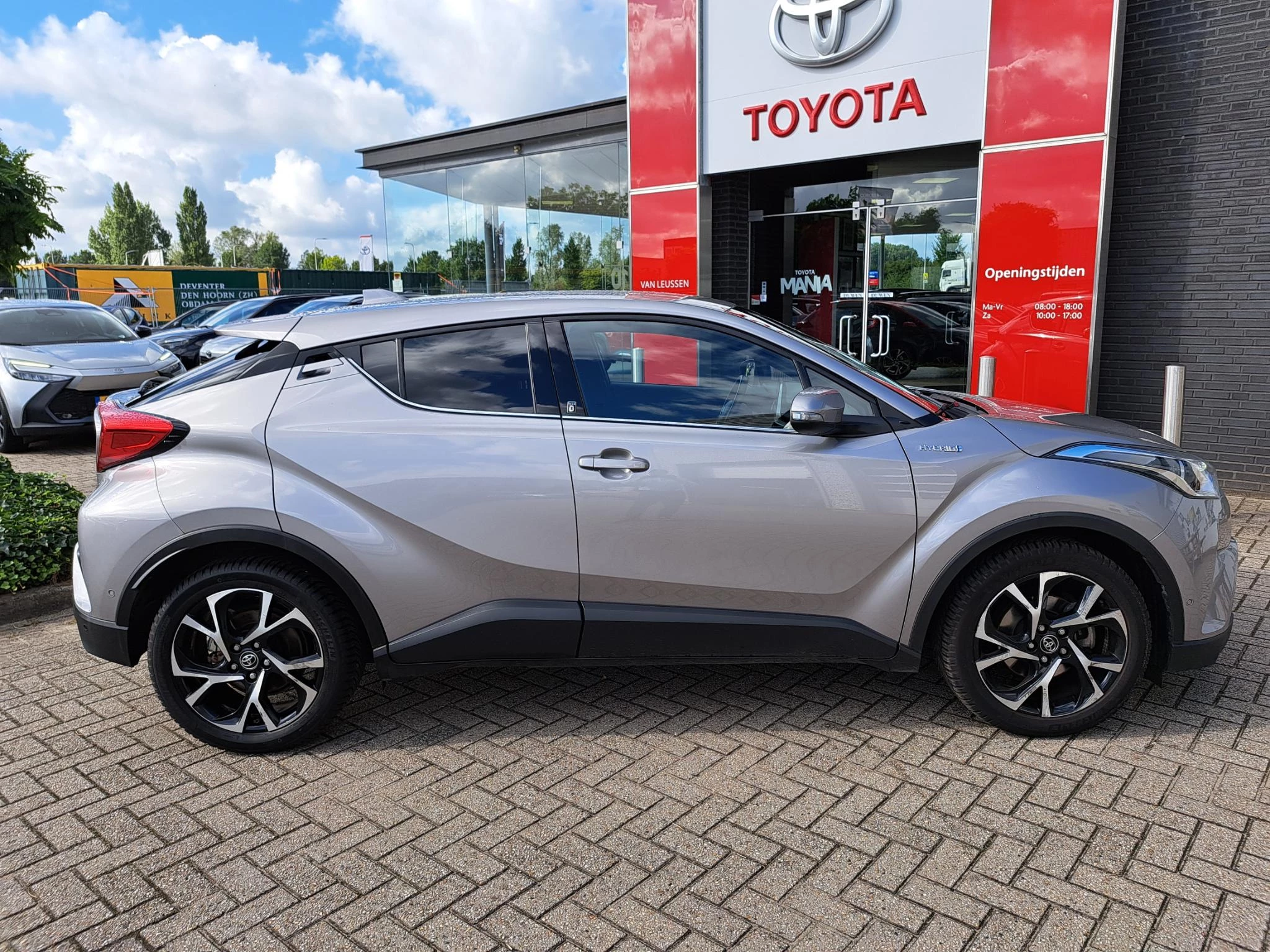 Hoofdafbeelding Toyota C-HR