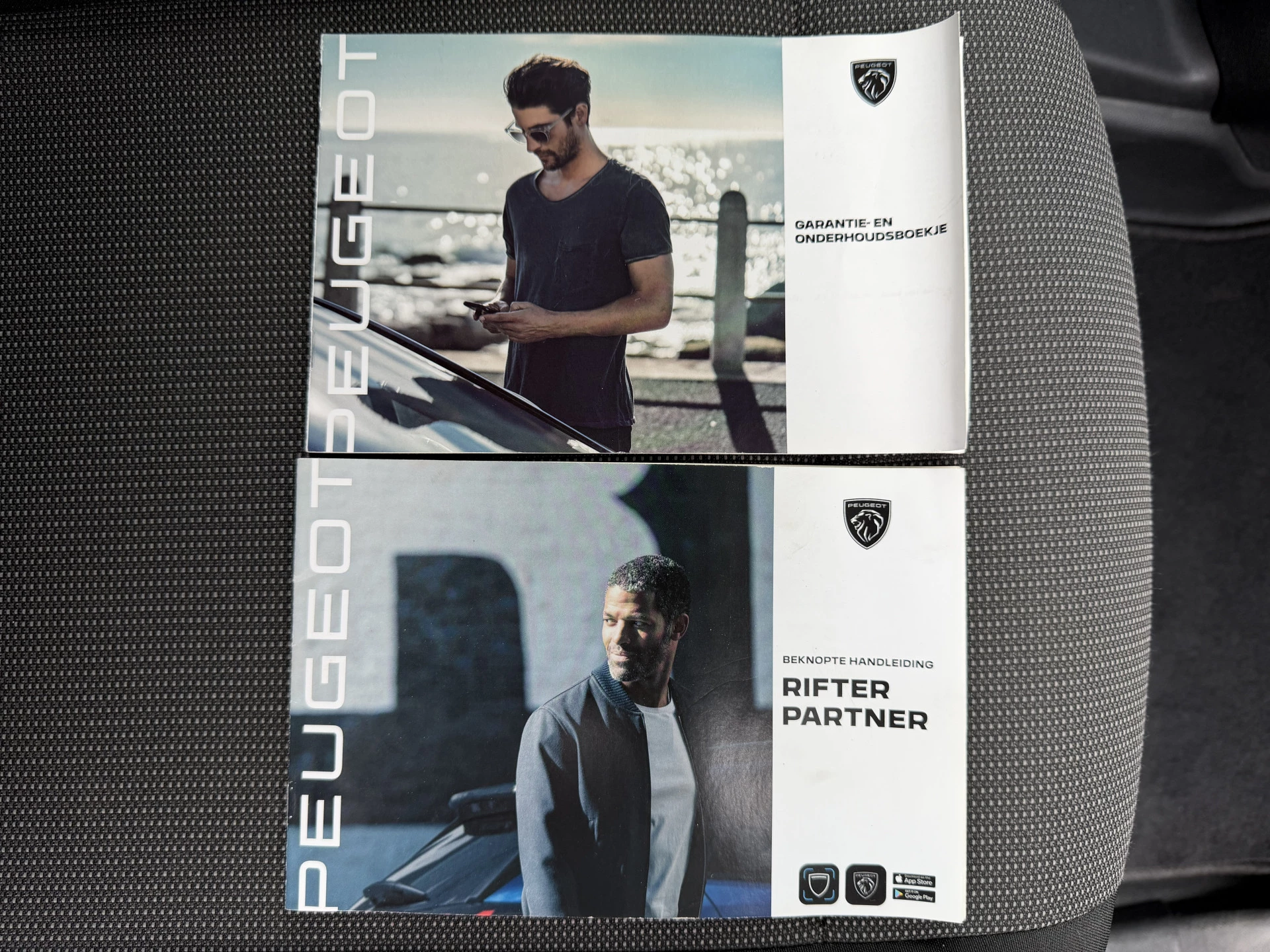 Hoofdafbeelding Peugeot Partner
