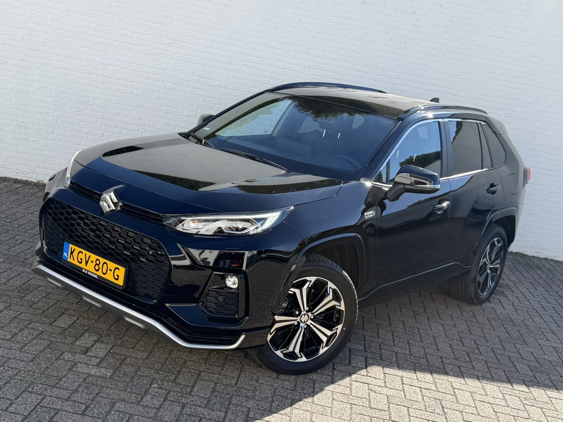 Hoofdafbeelding Suzuki Across