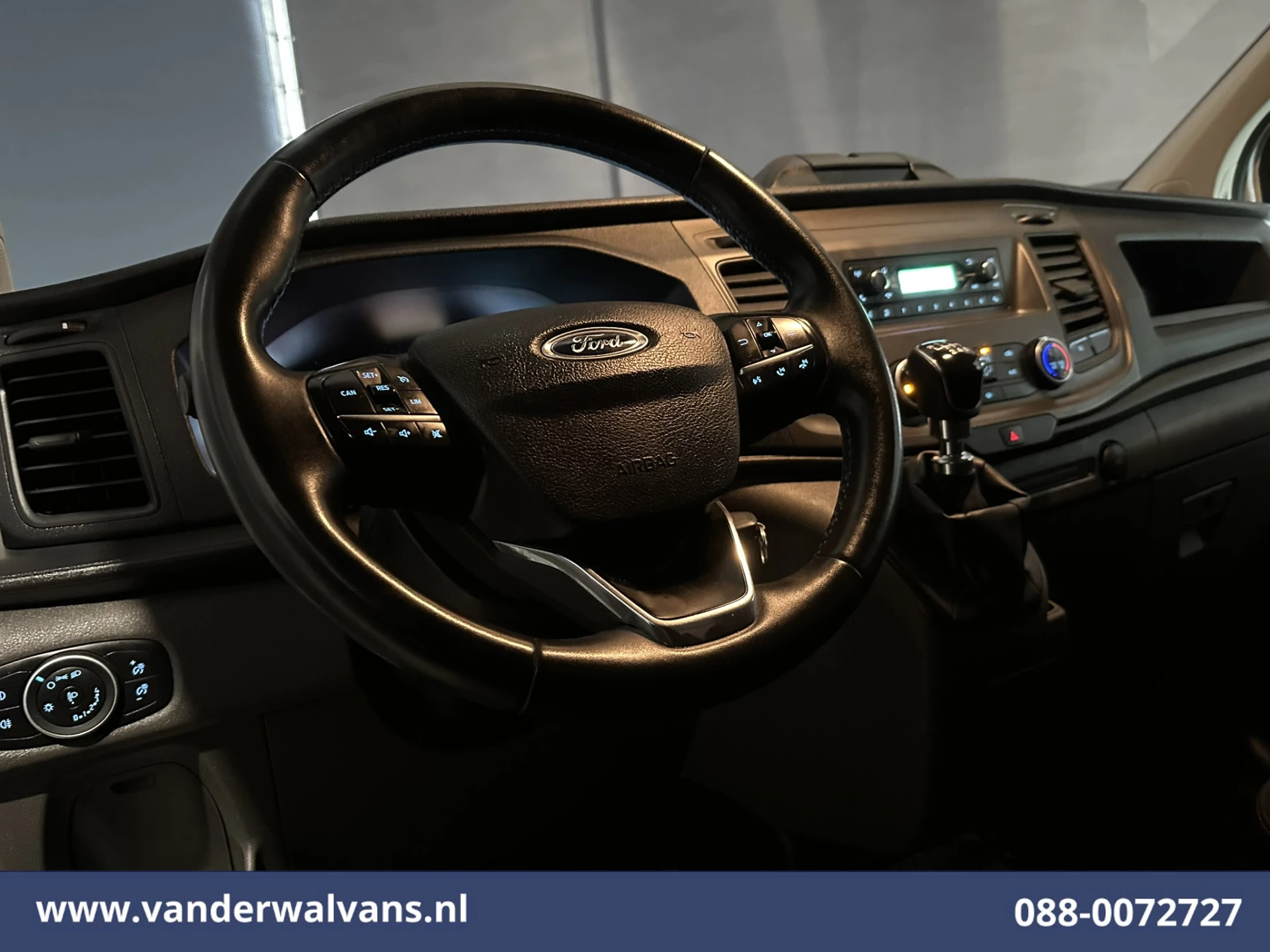 Hoofdafbeelding Ford Transit Custom