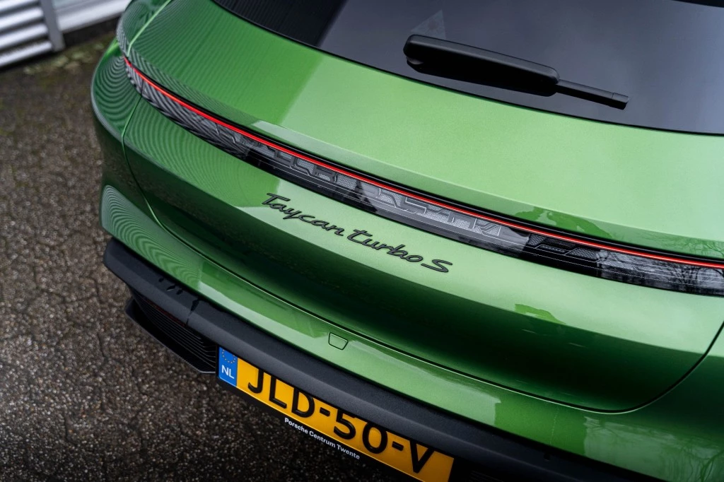 Hoofdafbeelding Porsche Taycan