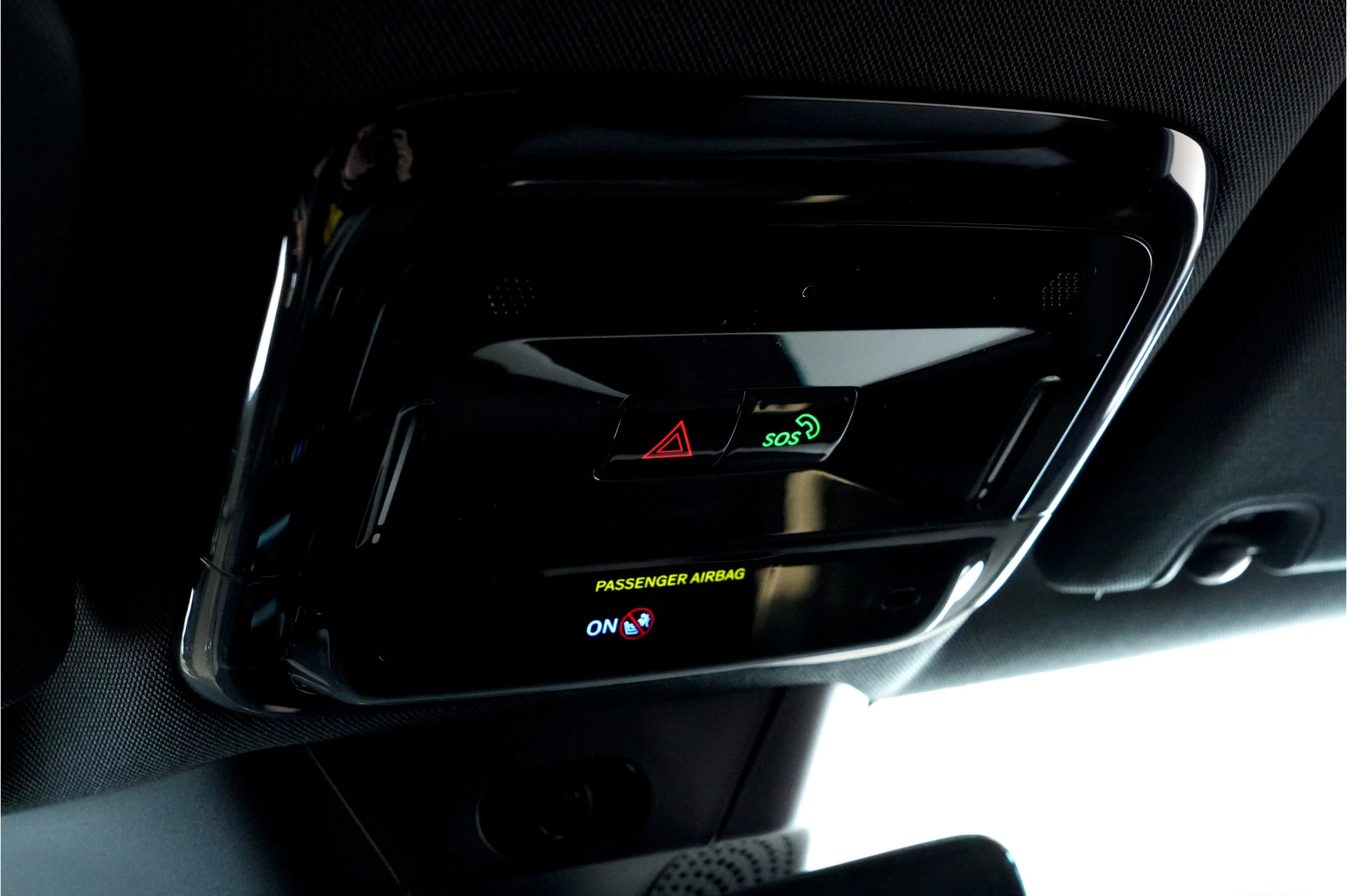 Hoofdafbeelding Lynk & Co 08