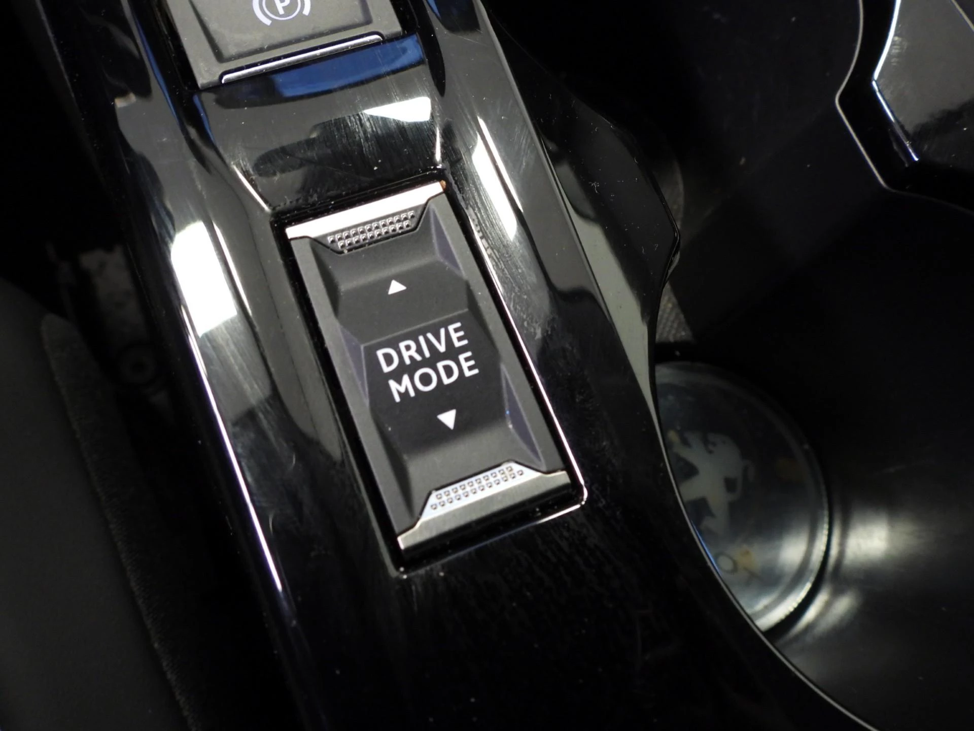 Hoofdafbeelding Peugeot e-208