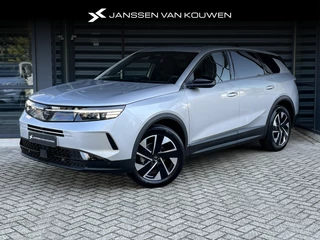 Hoofdafbeelding Opel Grandland Opel Grandland 1.2 Turbo Hybrid Business Edition * Lederen bekleding * BOMVOL